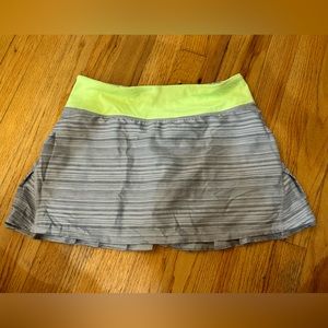 Lululemon Pace Setter Ruffle Skirt